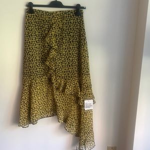 ASOS Yellow Floral Skirt, SZ 8, Asymmetrical Hem, Lined to the Knee, NWT